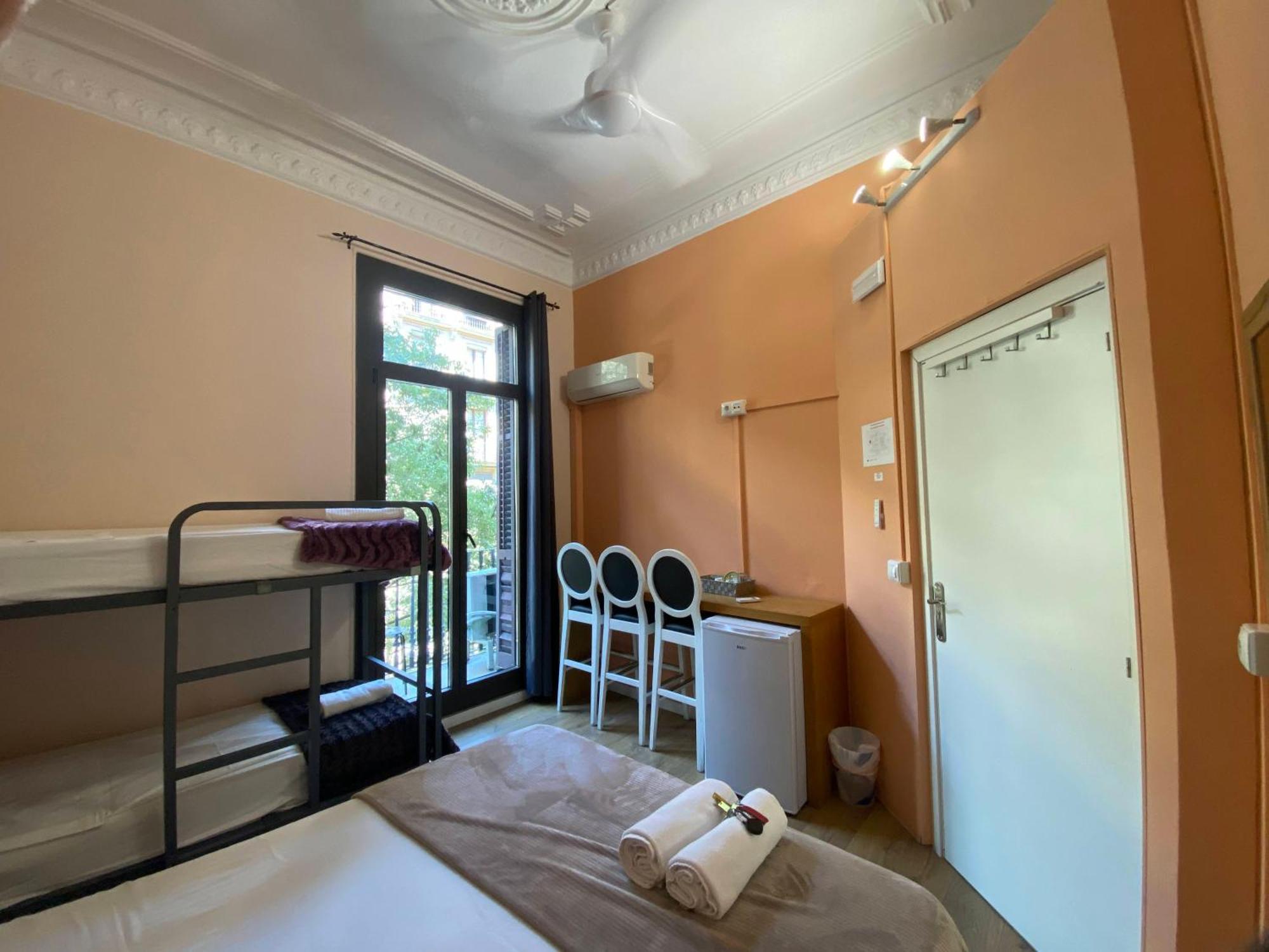 Sant Antoni Hostal, Sustainable Tourism Barcelona Ngoại thất bức ảnh