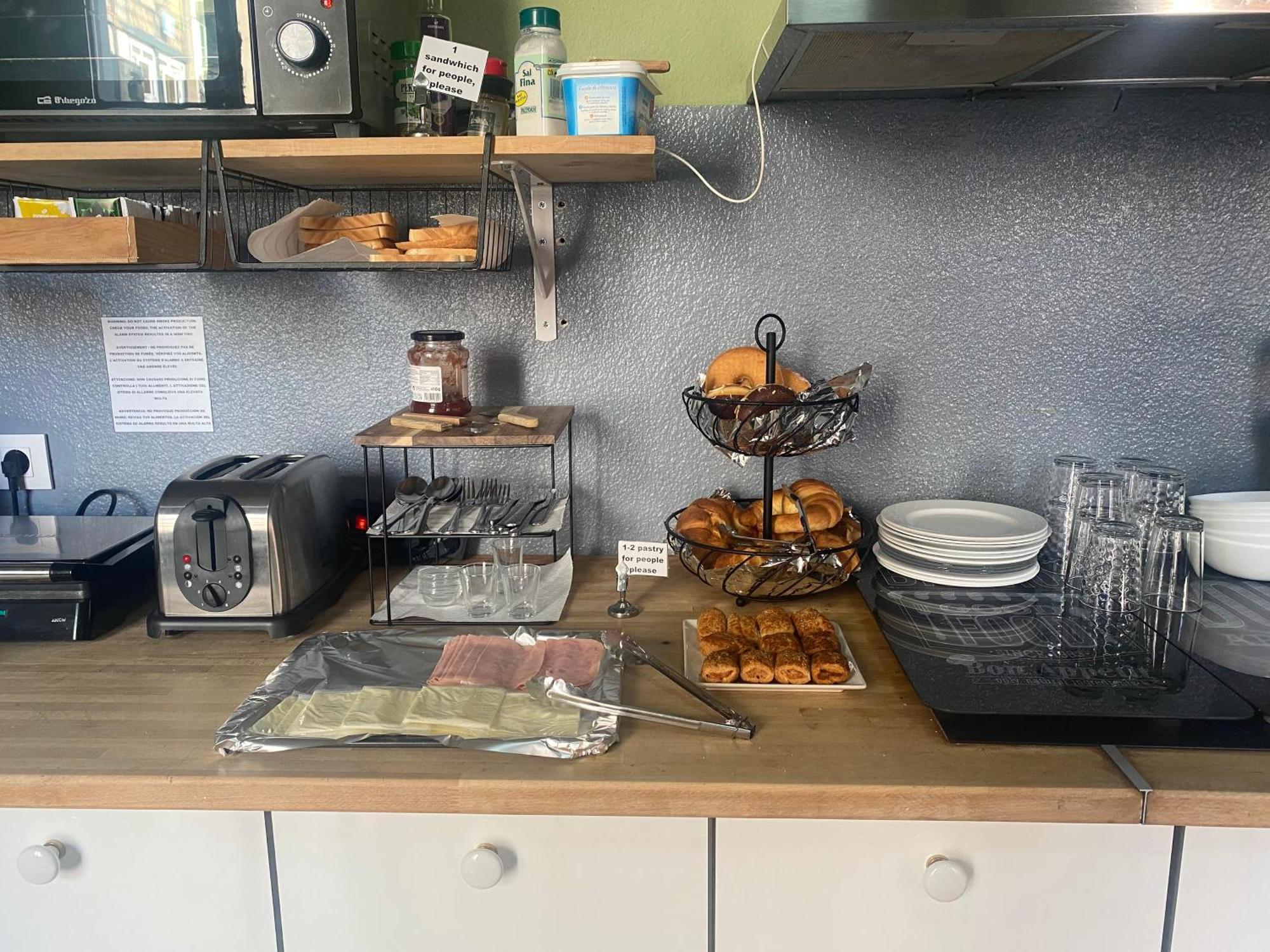 Sant Antoni Hostal, Sustainable Tourism Barcelona Ngoại thất bức ảnh